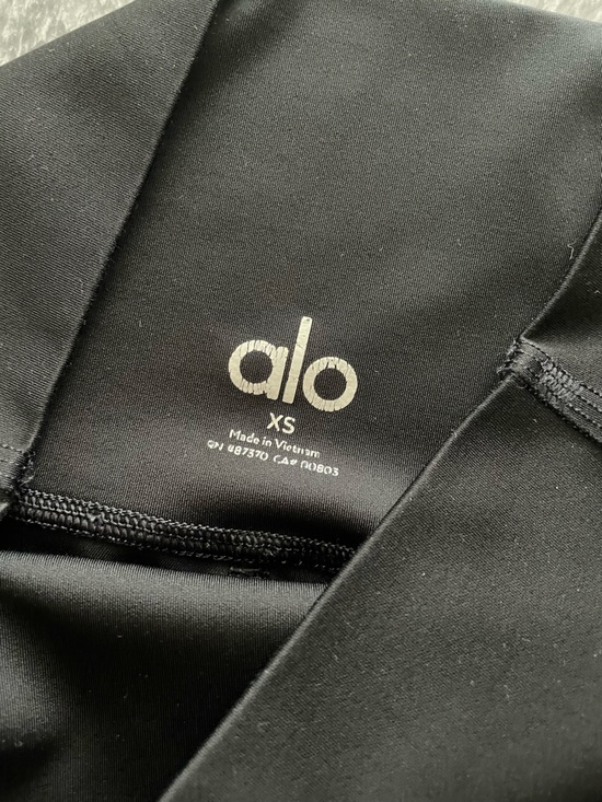 ALO Yoga Pants - ALO Yoga Black Leggings